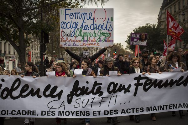 Manifestation contre les violences faites aux femmes en 2014 à Paris