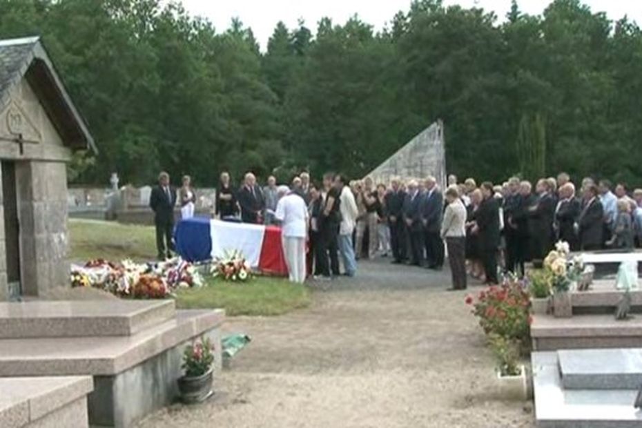 Alain Mimoun a été inhumé cet après-midi à Bugeat en Corrèze