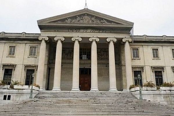 Marseille - le palais de justice - archives