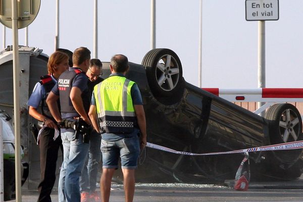 La voiture utilisée dans l'attaque de Cambrils, en Catalogne, le 18 août 2017.