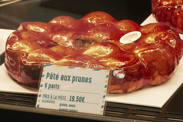 Le pâté aux prunes, une des emblèmes des spécialités culinaires de l'Anjou