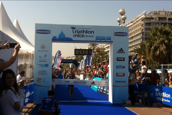 Victoire de Pierre LE CORRE ce dimanche à Nice.