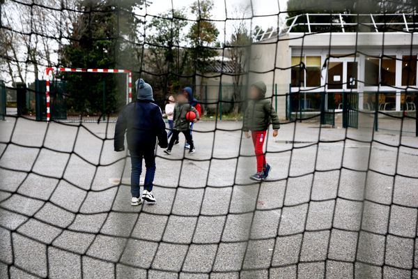 Les établissements scolaires concernés se situent dans l'ouest toulousain; situés majoritairement en zone d'éducation prioritaire (illustration).