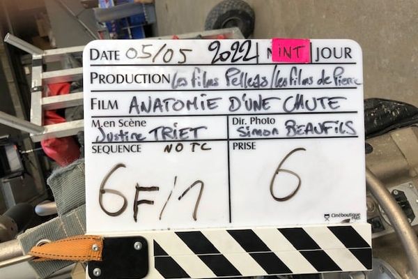 Clap du film "Anatomie d'une chute", Palme d'or 2023, tourné en Charente-Maritime.