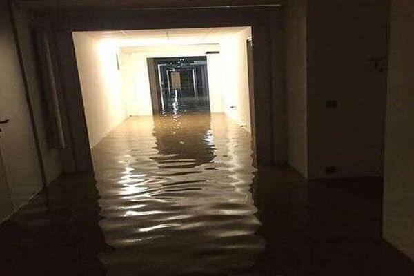 Carcassonne - le sous-sol de l'hôpital inondé - 15 octobre 2018.