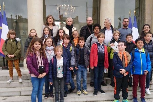 Dix-sept jeunes laxoviens à l'Elysée