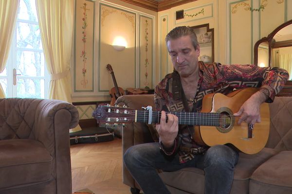 Sylvano Gimenez, guitariste flamenco originaire de Couzeix près de Limoges