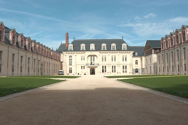 Le château de Villers-Cotterêts a ouvert au public le 1ᵉʳ novembre 2023.