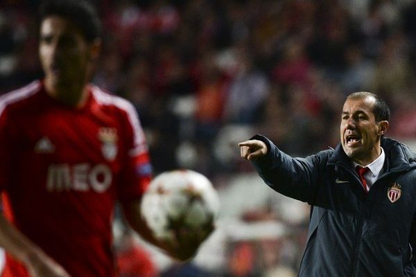 "Ce match nul n'est pas un bon résultat pour nous", a convenu l'entraîneur de l'ASM, Leonardo Jardim.
