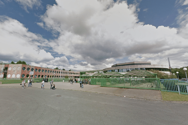 L'entrée du lycée Sud-Médoc. Photo d'illustration. 