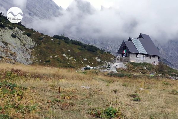 En Italie, la phytoépuration est utilisée pour filtrer l'eau dans des refuges de montagne