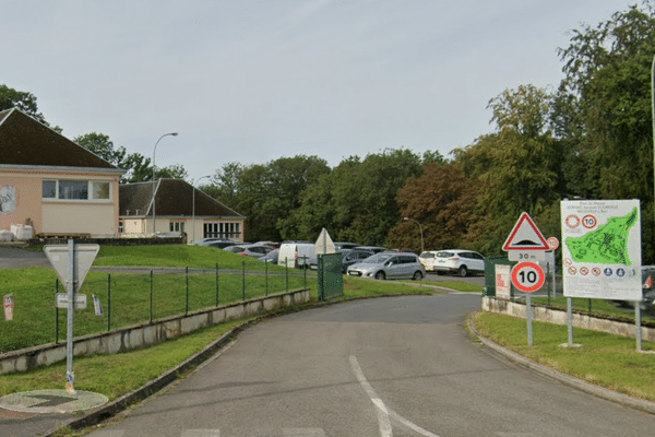 L'entrée de L'EDPAMS de Belleville et Châtillon-sur-Bar