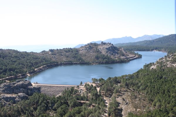 Les barrages de la Corse ont atteint près de 85 % de leur capacité à la mi-avril, selon l'OEHC.