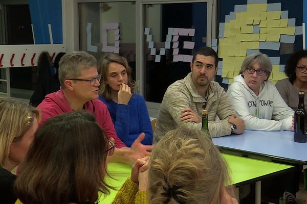 À Buxerolles, la nuit des écoles a réuni une vingtaine de participants.