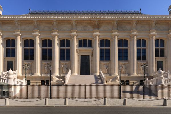 ILLUSTRATION - Une des entrées du Palais de justice de Paris 