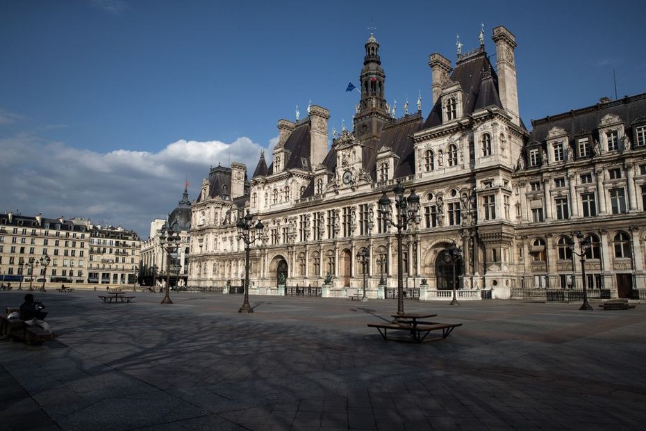 A deputy mayor of Paris heard for laundering tax fraud, the ethics commission seized