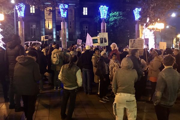 Une centaine de manifestants pour la Journée Internationale des migrants dans les rues de Limoges