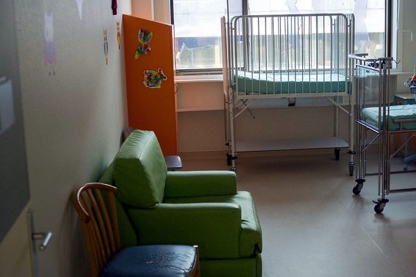 Photo d'illustration. L'hôpital de Chaumont a de gros besoins en fauteuils lits au service pédiatrie qui reçoit beaucoup d'enfants chaque jour.