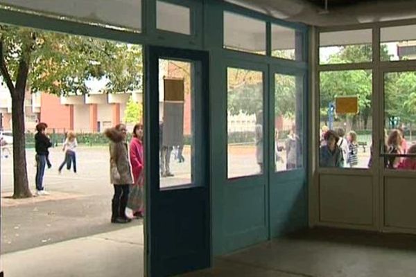 L'école du mercredi,déjà décriée par les parents d'élèves, sera également perturbée par une grève des agents le 9 octobre dans les écoles de Clermont-Ferrand.