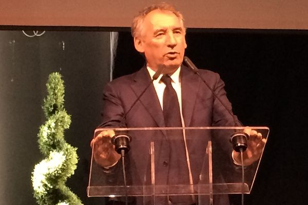 François Bayrou s'est adressé aux militants du MoDem à Cournon-d'Auvergne