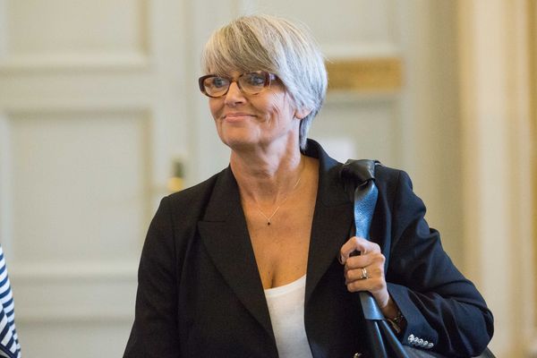 Véronique Massonneau, députée de la Vienne, dans la salle des quatre colonnes de l'Assemblée nationale.