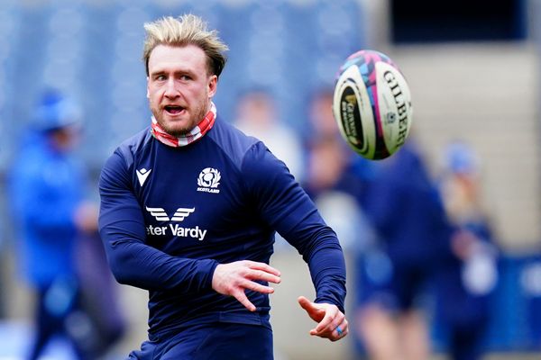 Stuart Hogg, alors capitaine de l'équipe de rudgy d'Ecosse à l'entraienement à Edinburgh, en février 2023.