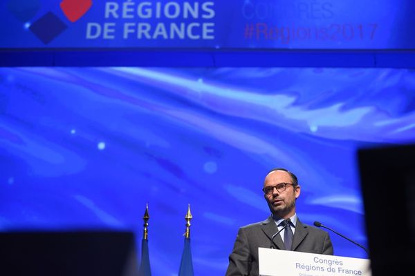 Le Premier ministre Edouard Philippe au congrès des Régions de France le 28 septembre 2017