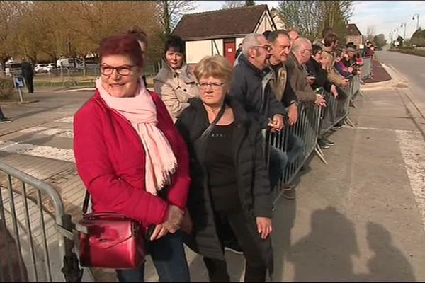 Les habitants de Berd'huis attendent Macron