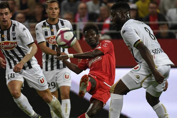 À Dijon, le Sco d'Angers a mis le DFCO en difficulté, et remporté le match, 1-3.