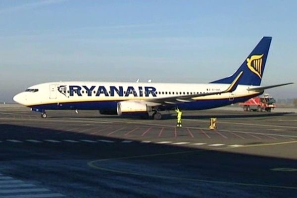 Il n'y a que des avions de Ryanair sur le tarmac de Carcassonne