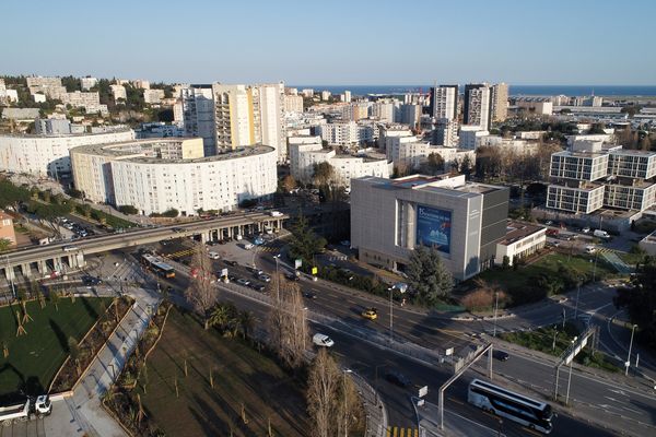 Dans le quartier des Moulins, à l'est de Nice, les bâtiments du centre administratif ont été ciblés par des hackeurs ce 10 novembre 2022.