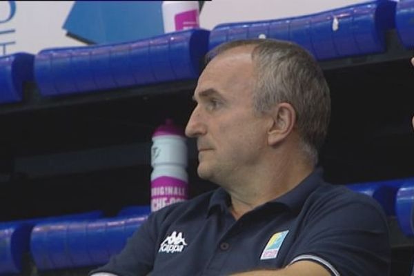 Alain Portes, sélectionneur national de handball féminin