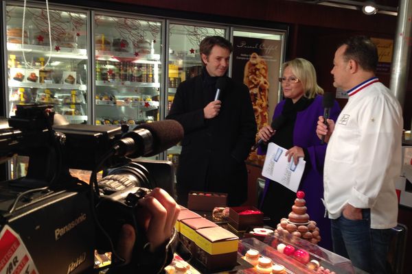 François Baroin, sénateur-maire de Troyes, Valérie Alexandre et le chocolatier Pascal Caffet.