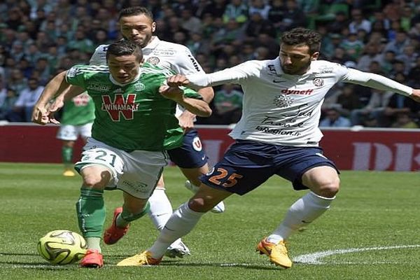 Saint-Etienne (Loire) - le Montpelliérain Mathieu Deplagne à droite et Romain Hamouma - 26 avril 2015.