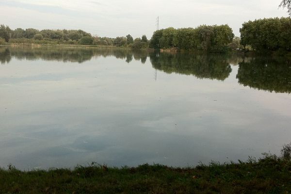 L'étang du Vivier où le pêcheur a trouvé la mort mercredi.