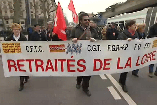 Les retraités manifestent à Saint-Etienne - 17/3/15