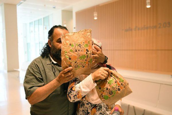 Farid Rettoun, arrive au tribunal correctionnel de Paris. Le patriarche a été condamné  à 3 ans de prison dont 18 mois de sursis mise à l'épreuve. Lui et sa famille ont été jugé pour association de malfaiteurs à visée terroriste