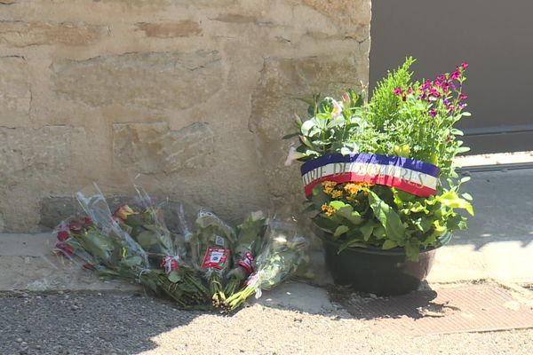 Une partie des habitants de la commune de Douvres a demandé à ce qu'une marche blanche soit organisée ce samedi 23 juillet au matin. La marche partira  à 10h00, entre la mairie et  la maison où s'est déroulé le drame.