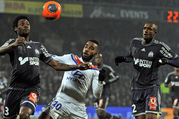 Stade de Gerland : ligue 1 - Lacazette à la lutte avec Nkoulou