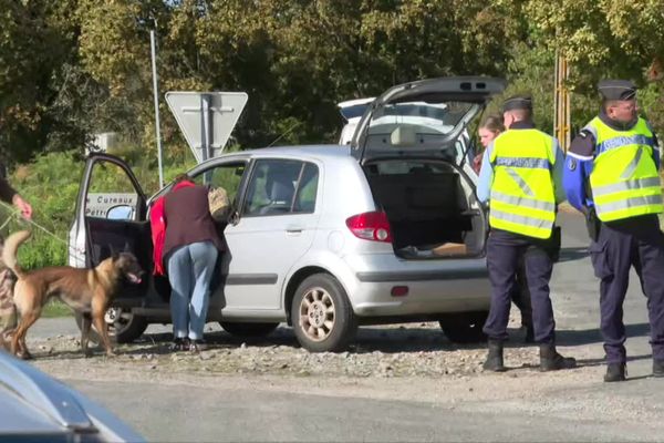 Les contrôles de police se multiplient avec l'arrivée des manifestants venus protester contre la ligne LGV Bordeaux - Toulouse - Dax