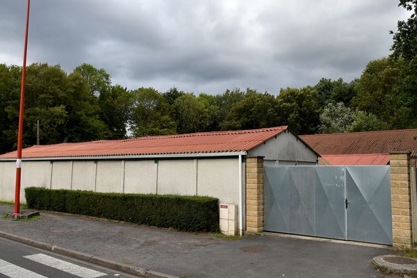 L'école musulmane de Raismes vue de l'extérieur. 