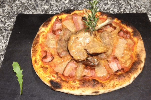 La fameuse pizza cassoulet de Rabah Zaoui