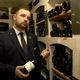 Bastien Debono vient de se voir discerner le prix du sommelier de l'année par Gault & Millau.