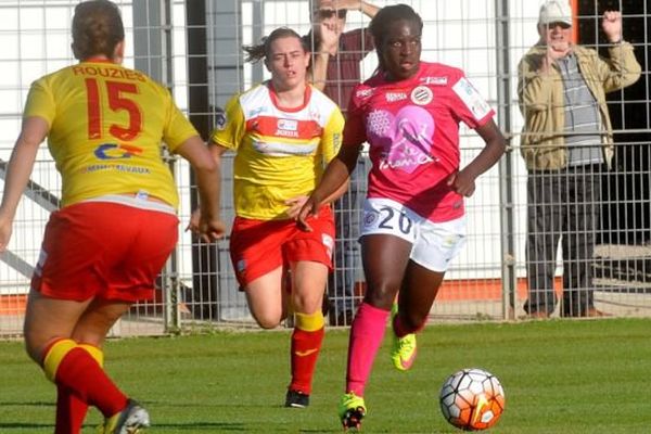 Viviane Asseyi est la 6ème joueuse de Montpellier à être appelée en Equipe de France féminine de football, un record - 20 octobre 2015