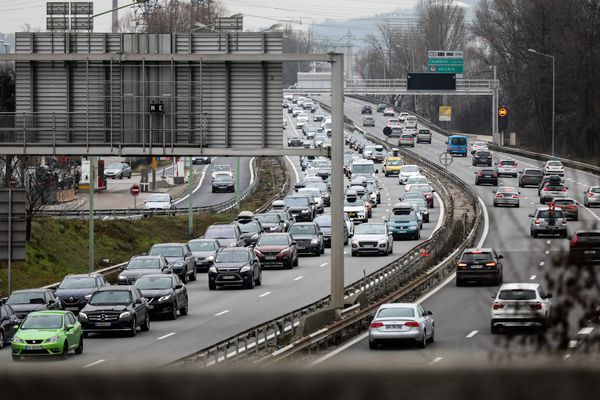 Un véhicule a pris la VRU de Chambéry à contre-sens.