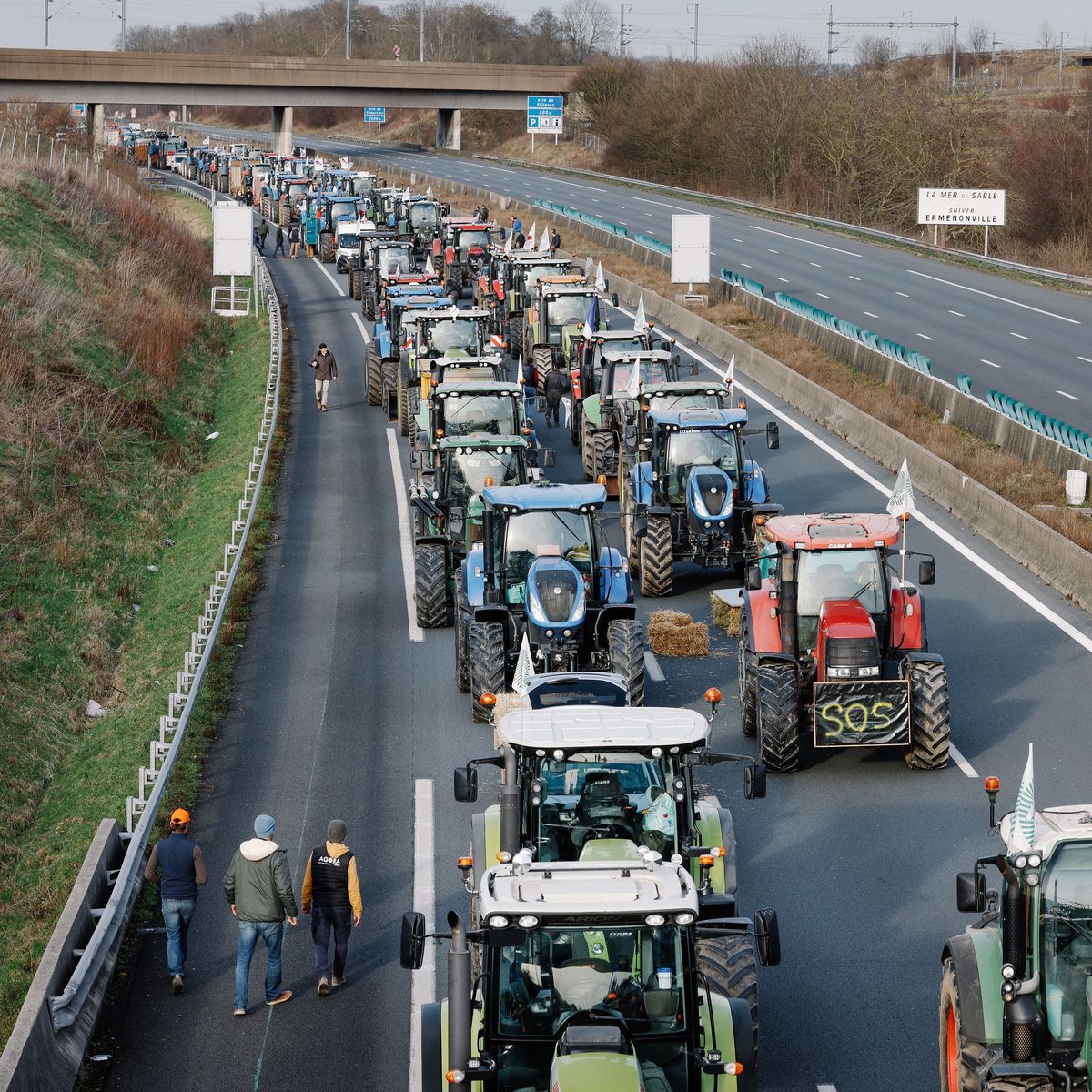 À cause des blocages d'agriculteurs, le centre routier de Payré