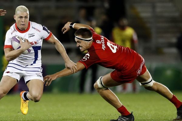 Florian Verhaeghe (en rouge)a eu la charge un peu lourde