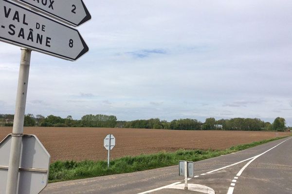 Le croisement où le conducteur a été découvert tué au volant