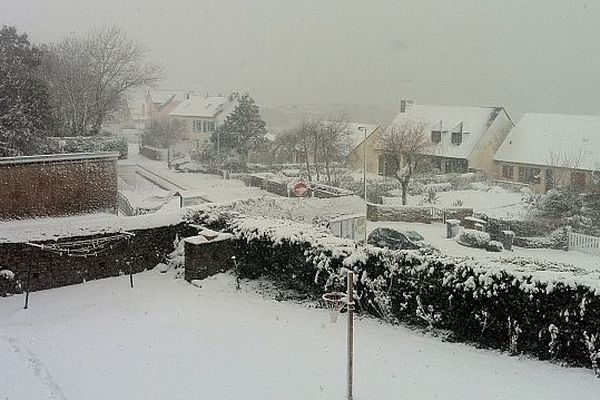 Neige à Bretteville-sur-Saire, près de Cherbourg, 11 mars 2013