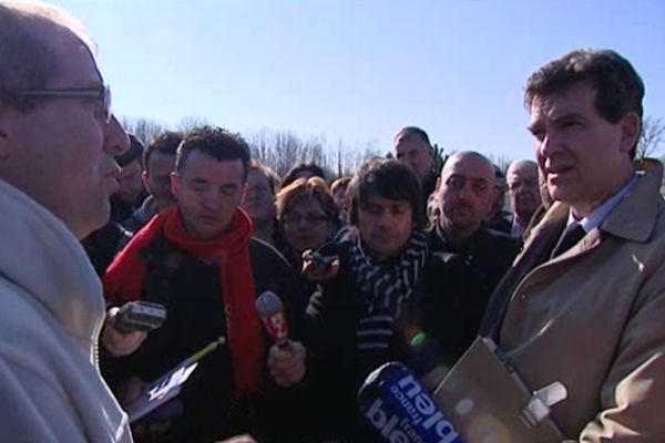 Arnaud Montebourg, lors de sa visite chez Albany en avril 2012, pendant la campagne présidentielle.